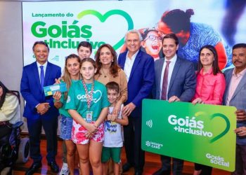 Caiado lança programa para famílias com crianças com deficiência em Goiás