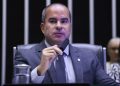 Projeto de Fred Linhares prevê espaço exclusivo para motos e trânsito mais integrado