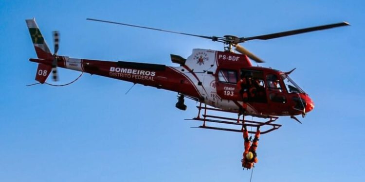 Simulado de emergência reúne forças de segurança no Aeroporto de Brasília nesta quarta-feira (8)