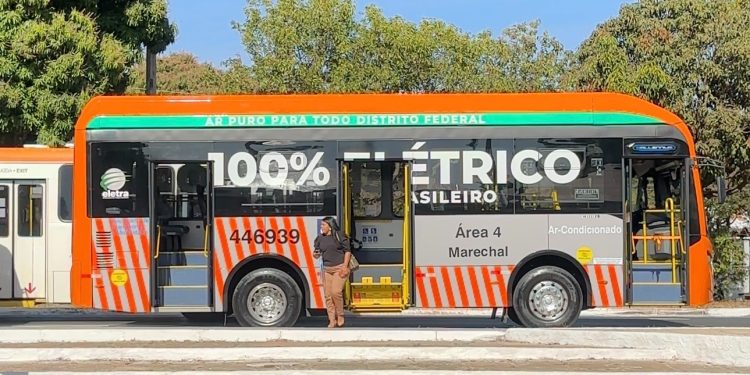 Mobilidade no DF avança em 2025 com mais ônibus, transporte gratuito e obras em rodoviárias