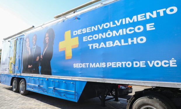 Atendimento itinerante do Sedet Mais Perto de Você chega à Rodoviária do Plano Piloto
