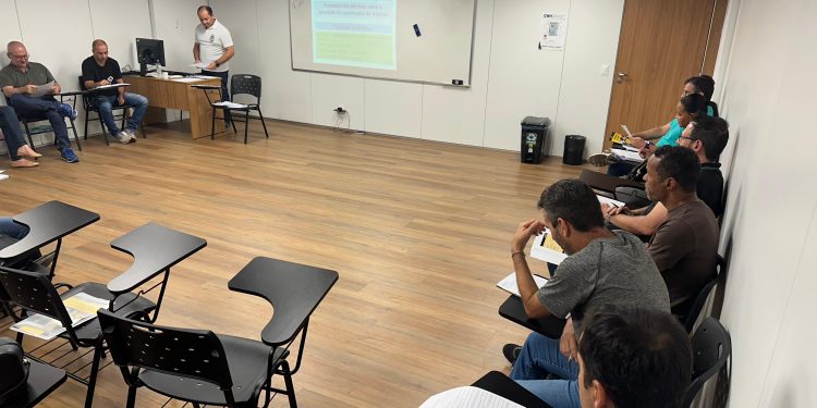 Candidatos à CNH podem se inscrever em curso gratuito de revisão no DF