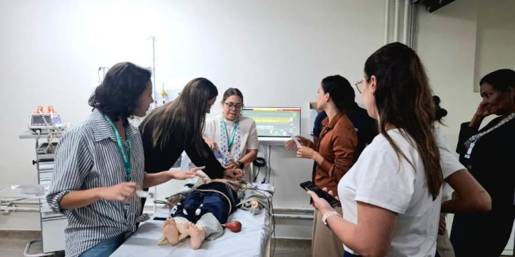 HRSM amplia preparo das equipes para resposta rápida em emergências infantis