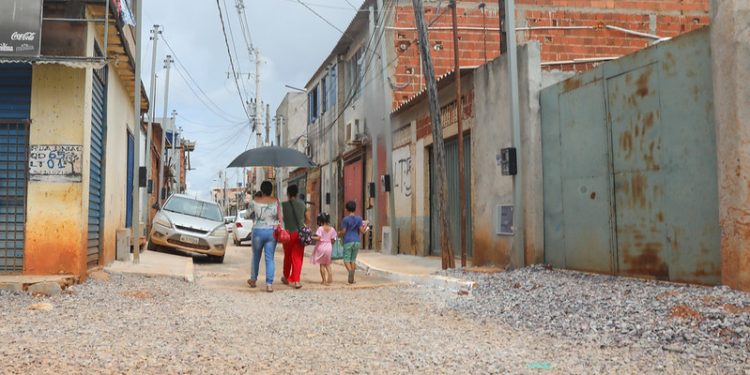 Projeto de saneamento amplia estrutura urbana em Santa Luzia