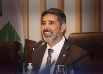 Roosevelt defende trabalho da PM após intervenção de Fábio Félix