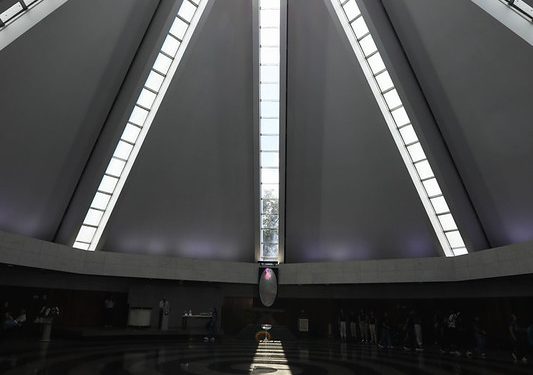 Rota da Paz atrai turistas que trocam blocos por silêncio e espiritualidade no DF