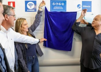 Ibaneis Rocha visita UBS 9 de Santa Maria e destaca papel da atenção básica no DF