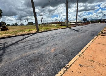 GDF age rápido e equipes reparam afundamento de solo no Setor O, em Ceilândia