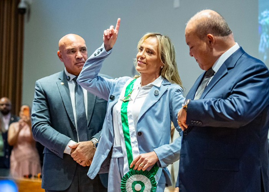 Celina Leão toma posse e inaugura nova fase no Palácio do Buriti