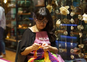 DF amplia espaço para mulheres empreenderem com artesanato