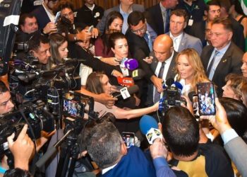 Multidão marca posse de Celina Leão e antecipa novo cenário político no DF