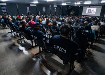 Alunos do Gama participam de palestra sobre cyberbullying e segurança digital