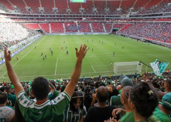 Ingressos esgotados garantem estádio lotado na final do Candangão