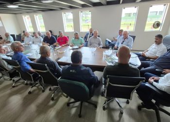 Com apoio da FAPE-DF, Roosevelt Vilela amplia base no setor agropecuário do DF