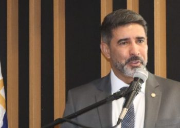 Proposta de Roosevelt Vilela quer fortalecer veículos de comunicação locais no DF