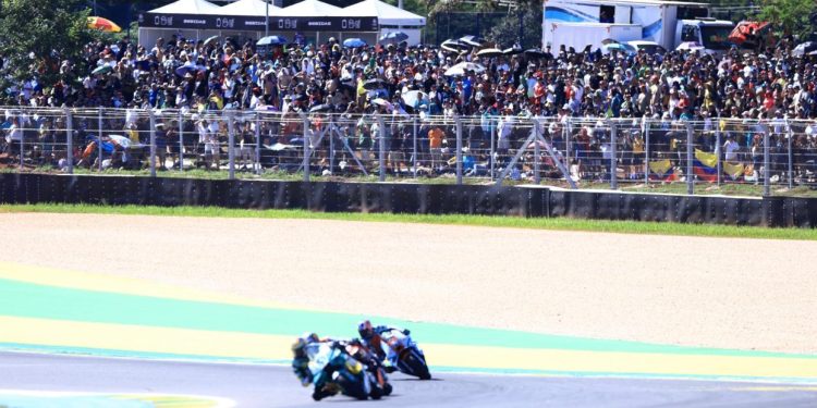 MotoGP volta a Goiânia após mais de 30 anos e atrai público recorde de 148 mil pessoas