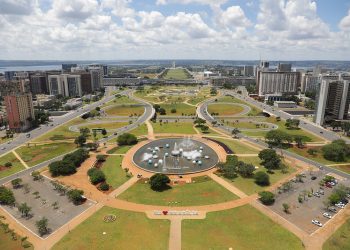 Brasília cresce, se adensa e redefine seu traço original sem perder marcas do projeto inicial