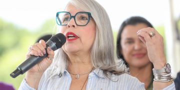 Hélvia Paranaguá diz que deixa Educação com fila de creches zerada e projeta ampliar ensino integral no DF