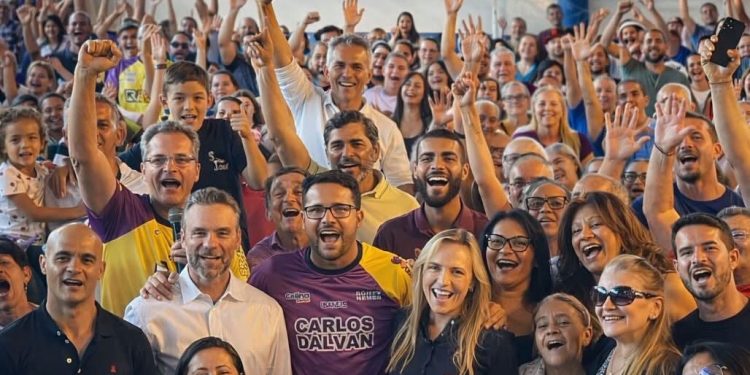 Em evento com grande público, Nemer e Dalvan lançam pré-candidaturas no Recanto das Emas