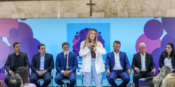 Adeus ao papel: Novo sistema promete acabar com espera por medicamentos de alto custo no DF