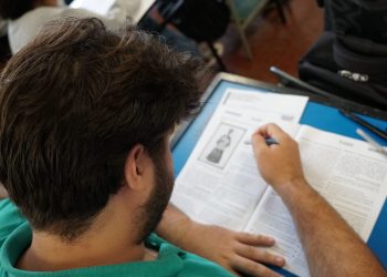 Minas Gerais lança transmissões ao vivo para treinar professores da rede pública de olho no Enem