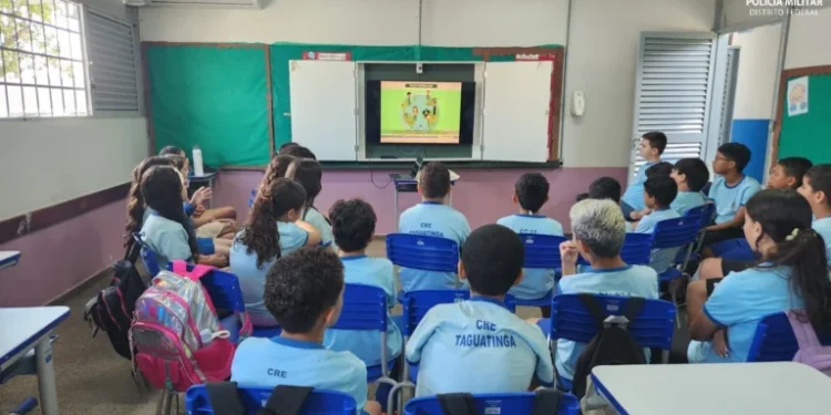 Programa da PMDF incentiva educação ambiental em escola pública de Taguatinga