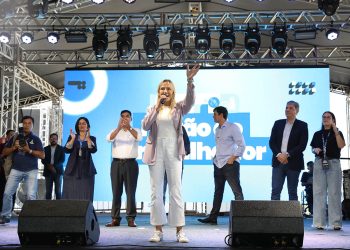 Formatura do RenovaDF reúne 955 alunos e reforça política de qualificação profissional