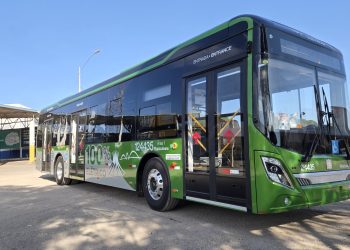 Ônibus elétricos começam a circular no DF; veja as primeiras linhas atendidas