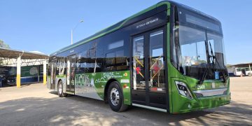 Ônibus elétricos começam a circular no DF; veja as primeiras linhas atendidas