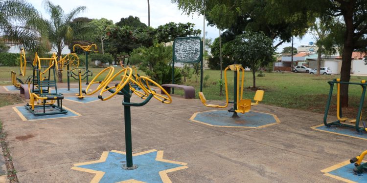 Novacap acelera obras e revitalização urbana em diferentes pontos do Itapoã