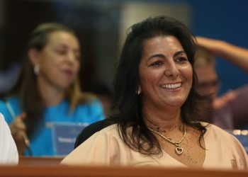 Com 63% dos votos, Adriana Resende garante novo mandato na presidência do CREA-DF