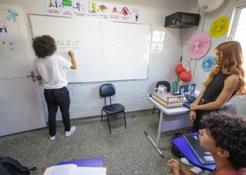 GDF amplia prazo para cadastro em cursos de idiomas oferecidos pelos CILs