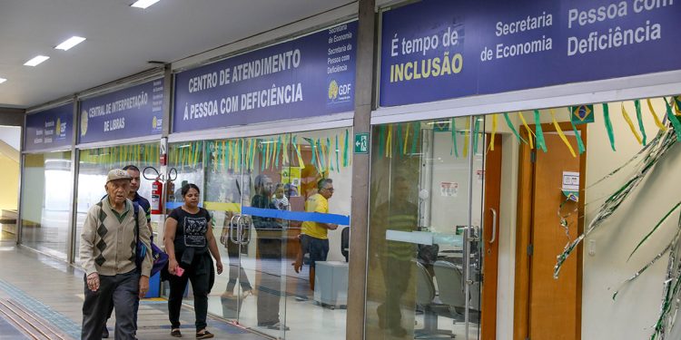 Iniciativa fortalece acesso de pessoas com deficiência ao mercado de trabalho