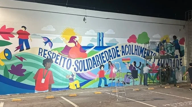 Senado aposta em mural gigante para reforçar campanha contra assédio e discriminação