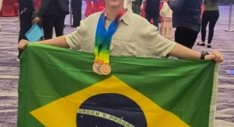 Estudantes de Brasília, aos 12 anos, conquistam espaço em Harvard e no MIT
