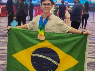Estudantes de Brasília, aos 12 anos, conquistam espaço em Harvard e no MIT