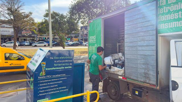 Moradores do DF podem descartar eletrônicos em 126 pontos de coleta