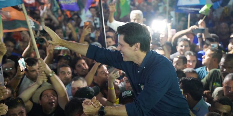 Daniel Vilela lidera com 45% e abre 23 pontos sobre Marconi Perillo, aponta pesquisa