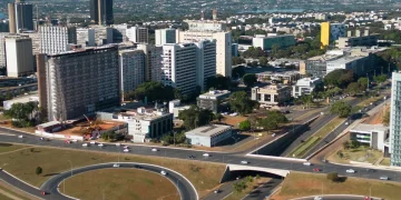 Brasília é a cidade que mais expandiu área urbanizada no país em três anos