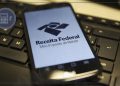 Restituição do Imposto de Renda: Receita libera consulta ao último lote de 2026 nesta segunda (24)