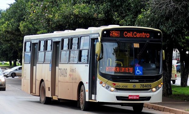 Ônibus gratuitos vão facilitar chegada do público ao Portões Abertos neste domingo