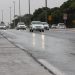 Chuva no DF: blitz alerta motoristas para risco de acidentes nas pistas molhadas