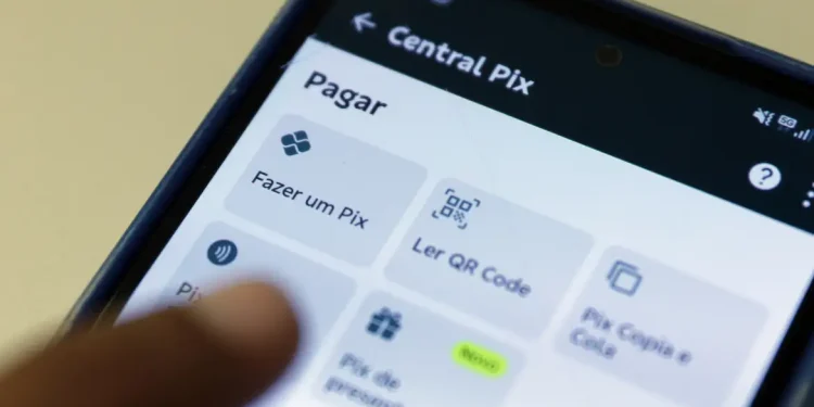 Pix: prazo para contestar devolução por fraude aumenta de 30 para 80 dias; entenda