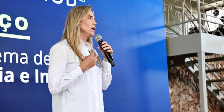 Celina aposta em inovação para abrir nova frente de crescimento econômico no DF