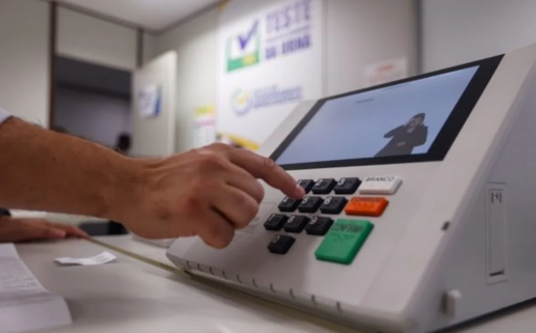 TRE-DF notifica eleitores sobre alteração no local de votação