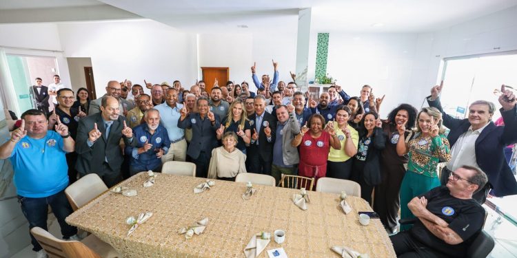 Celina Leão recebe ABBP e destaca importância da imprensa local
