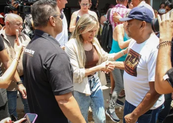 Celina Leão estabelece meta de inaugurar 40 km de metrô no DF