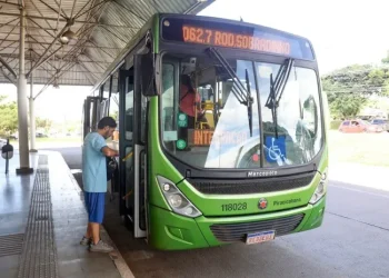 TSE garante transporte público gratuito durante as eleições de 2026